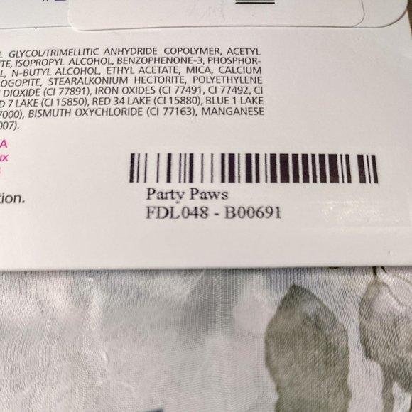 Color Street Nail Polish Strips Party Paws - Picture 3 of 3